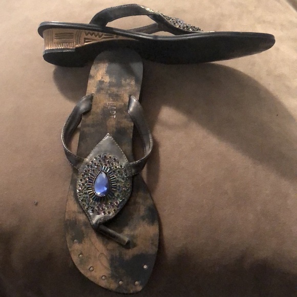 Colin Stuart Sandals - Picture 2 of 7